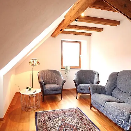 Apartament Am Wasserschloss 1-3 Ochsenfurt