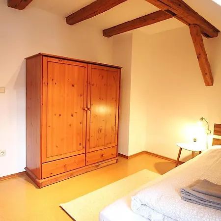 Apartament Am Wasserschloss 1-3 Ochsenfurt